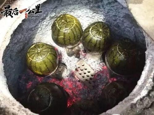 体育场夜市吃瓜,体育场夜市吃瓜盛宴掠影