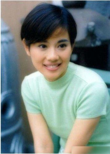 陈松伶吃瓜,揭秘娱乐圈幕后真相