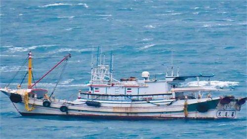吃瓜台湾渔船,揭秘背后真相与争议