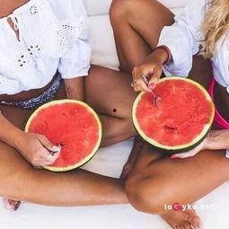 自制吃瓜技巧图解,轻松解锁夏日消暑新姿势