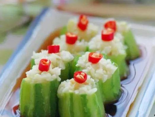 南宁大阳台吃瓜,夏日吃瓜盛宴，共享悠闲时光