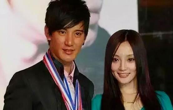 素洁与波波吃瓜,娱乐圈幕后故事全解析